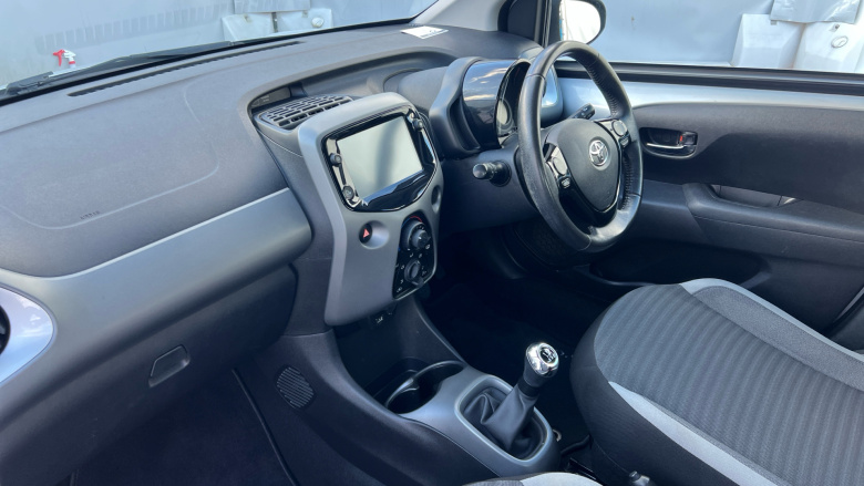 Toyota Aygo 1.0 VVT-i X-Play 5dr Petrol Hatchback